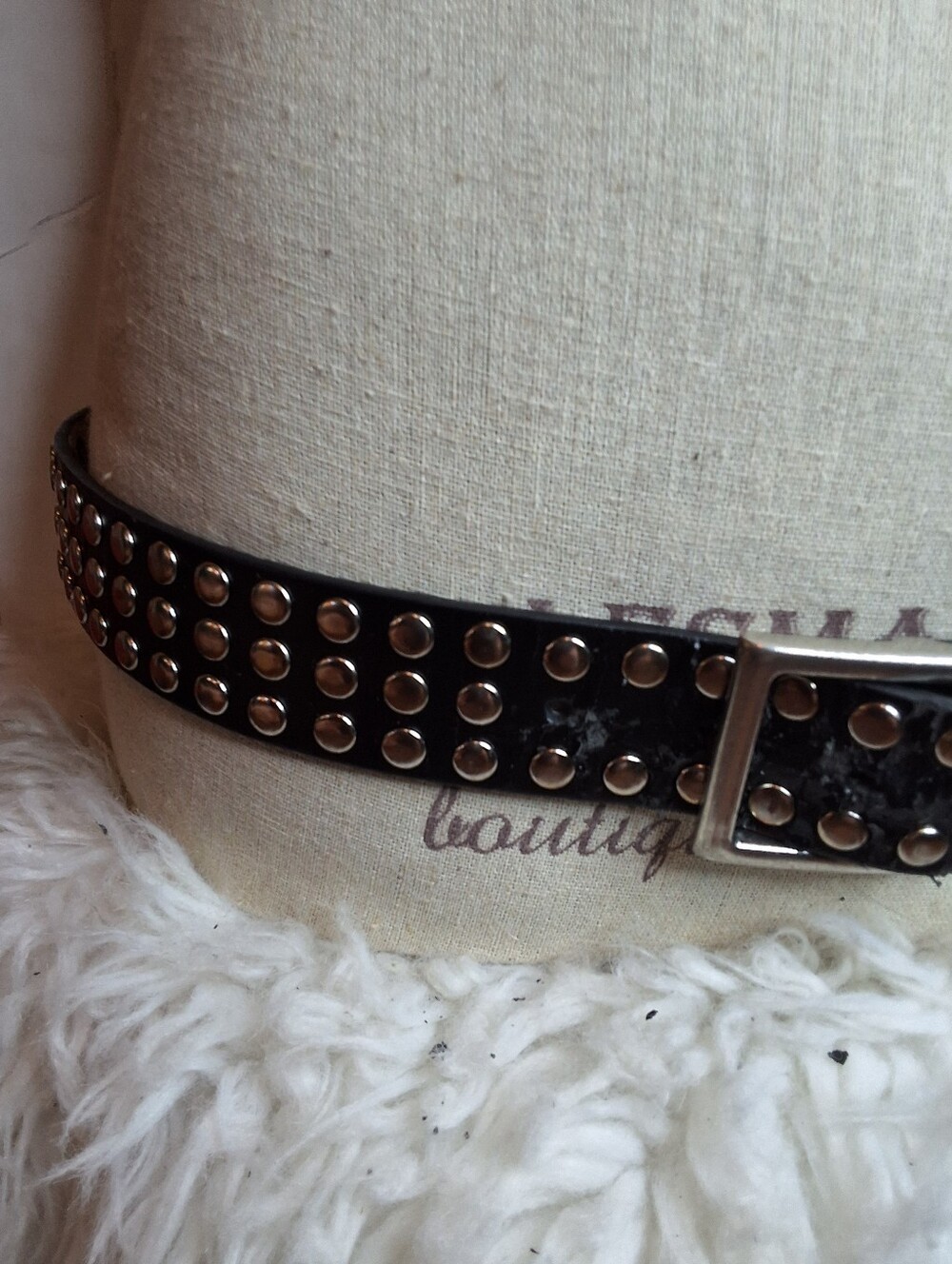 Steve Madden Black Studded Leather Belt Size L Silver Grommet Punk Western Y2K L - Picture 3 of 10
